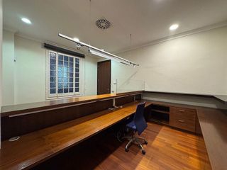Oficina en alquiler en La Dreta de l'Eixample en Barcelona