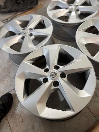 Llantas Nissan Qashqai (Set de 4)
