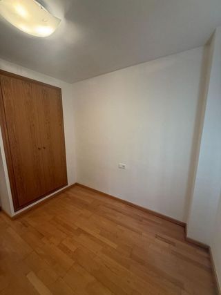 Piso en alquiler en La Roqueta en Valencia