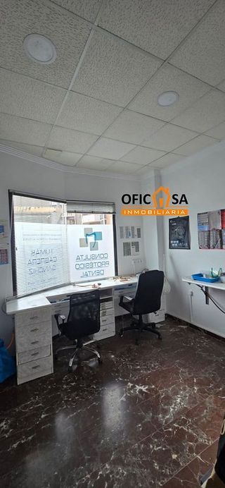 Local comercial en alquiler en Bailén