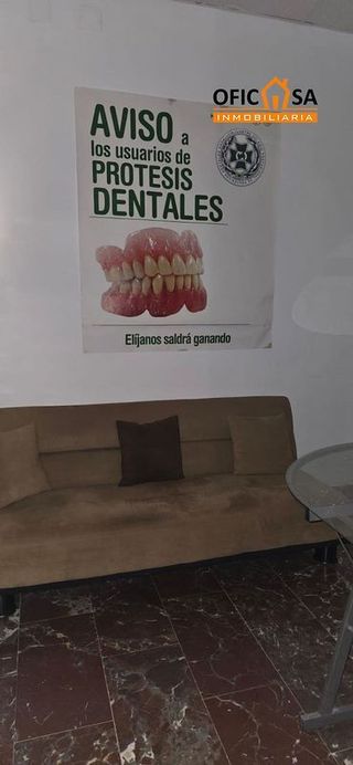 Local comercial en alquiler en Bailén