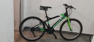 Bici niñ@ 24" del 23  18 vel. casi sin uso en León