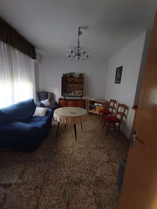 Casa en venta en Zubia (La)