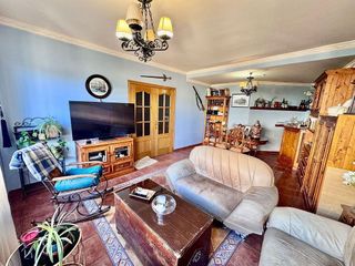 Casa adosada en venta en Valdepeñas