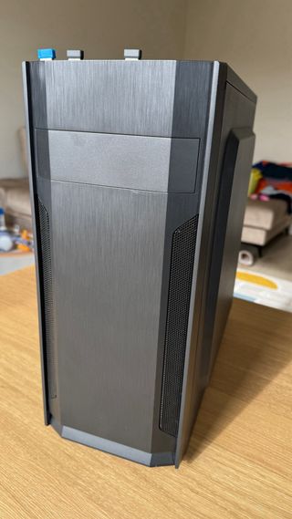 PC Intel i7 32GB RAM + Monitor LG IPS 22