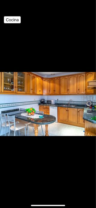 Mesa de cocina de granito