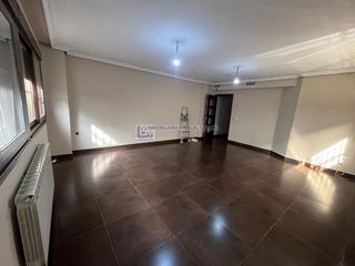 Casa pareada en venta en Centro en Cáceres