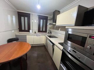 Casa pareada en venta en Centro en Cáceres