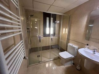 Casa pareada en venta en Centro en Cáceres