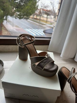 Sandalias tacón plataforma topo