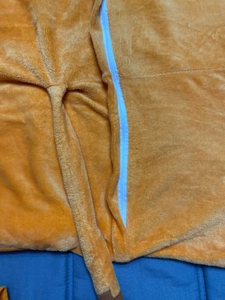 Pijama León Adulto Talla M cuerpo entero botonesco