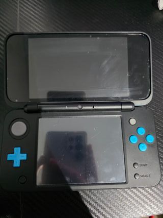 New Nintendo 2DS XL + 40 juegos instalados
