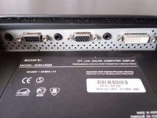 monitor LCD Sony SDM-HX93 19” (vintage-anno 2003)