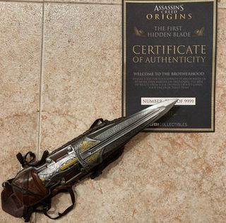 Daga Assassin's Creed Edición Limitada