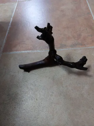 Tronco decorativo para acuario