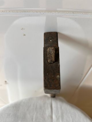 Martillo de carpintero antiguo