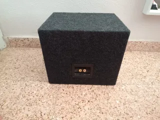 Cajón Subwoofer 8"