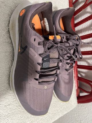 Zapatillas Nike Deportivas Grises y Naranjas