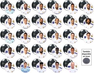 28 Chapas Real Madrid Temporada 20/21