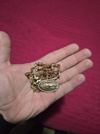 Se vende hermosa cadena de oro rosado rustica