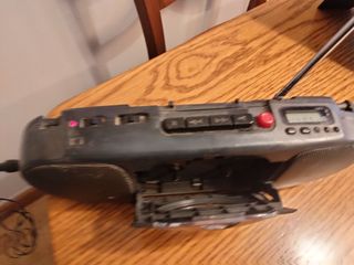 Radio Casete Aiwa AM/FM Estéreo