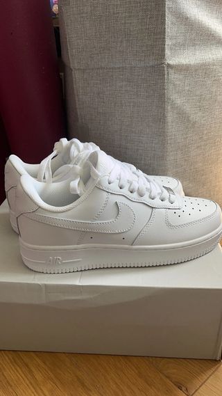 Nike Air Force 1 Low '07 Blancas EU 38.5