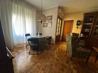 Piso en alquiler en Trinitat en Valencia