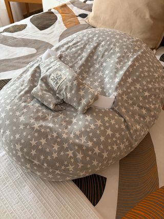 Cojín de lactancia Jané estrellas