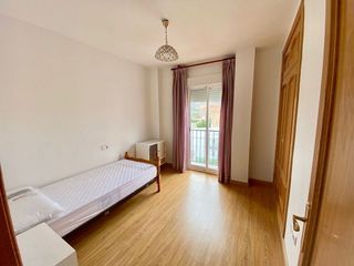 Piso en alquiler en Albolote