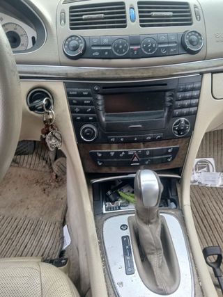 Mercedes-Benz Clase E 2004