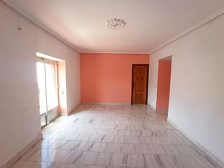 Chalet en venta en Valdepeñas
