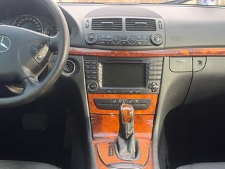 Mercedes-Benz Clase E 2006