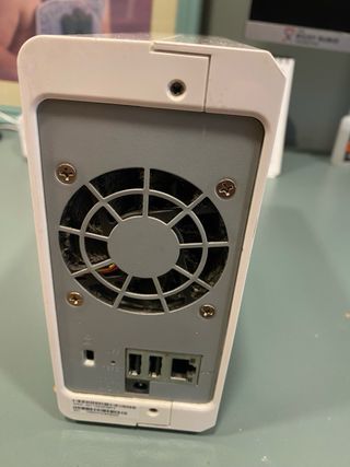 NAS Synology DS115j con disco 1Tb