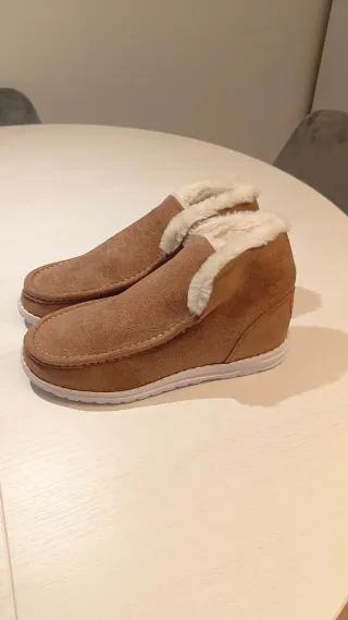 Zapatillas de mujer marrones con forro