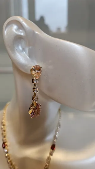 Conjunto de joyería rosa y morado. Laminado oro 14