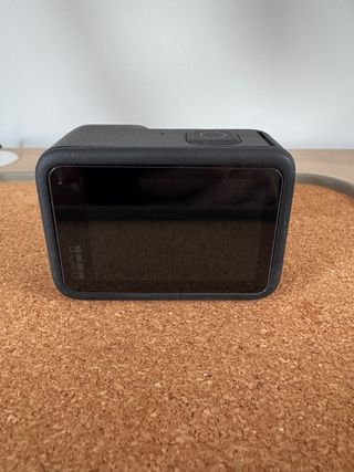 GoPro Hero 10 Black + muchos accesorios