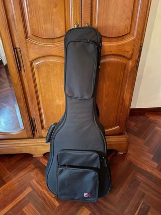 Guitarra SIGMA GTC sin estrenar