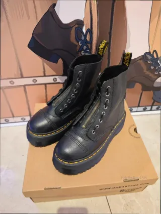 Botas Dr. Martens Jadon Negras Talla 40