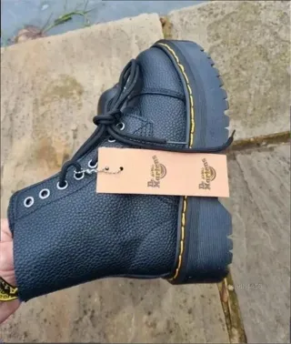 Botas Dr. Martens Jadon Negras Talla 38