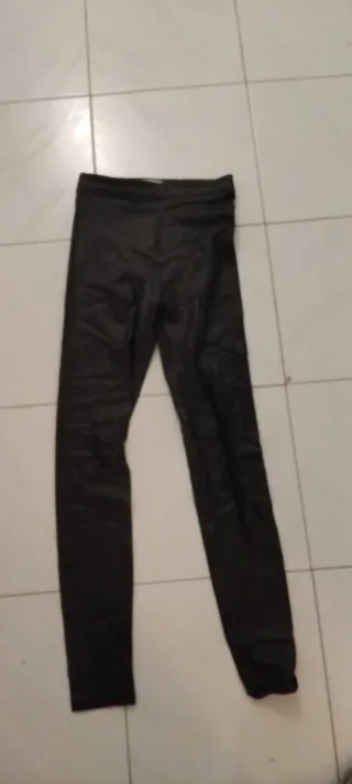 Leggings cuero negros talla XS