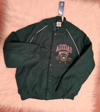 Chaqueta Adidas estilo universitario verde