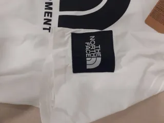 Camiseta The North Face Blanca