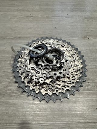 Cassete Shimano XT CS-M8000 11v 11-40