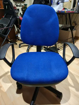 Silla de escritorio juvenil azul