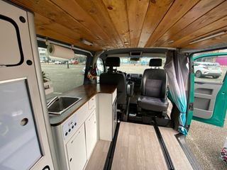 Volkswagen Caravelle 2006