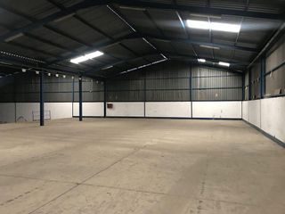 Nave industrial en venta en Bailén