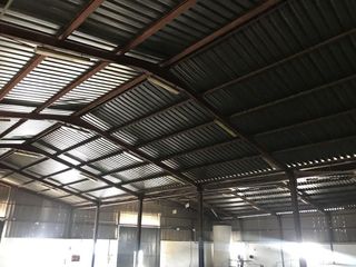 Nave industrial en venta en Bailén