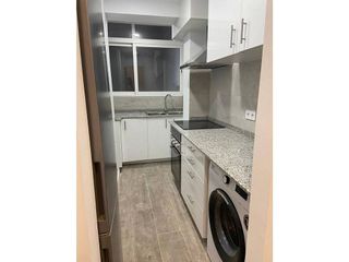 Piso en venta en Trinitat en Valencia
