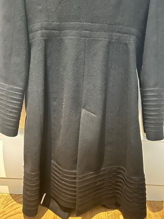 Abrigo de lana negro