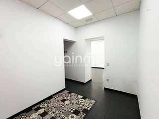 Local comercial en alquiler en Avda de Madrid - Pº de la Estación en Jaén